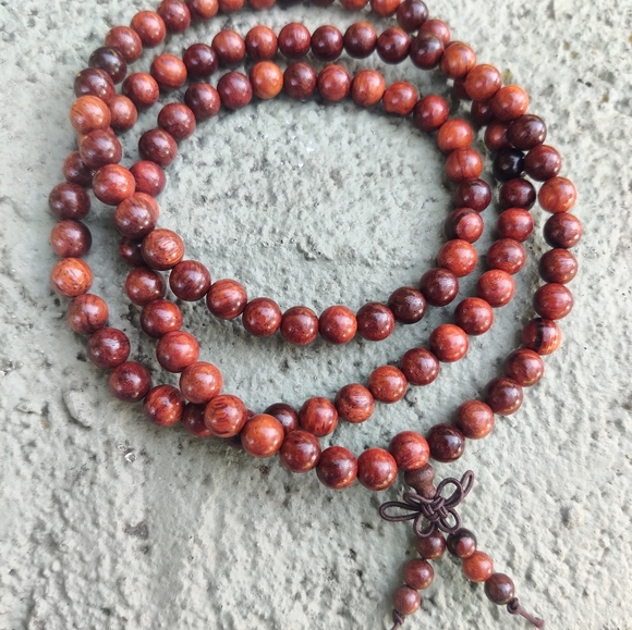 Tibetan Mala Beads - Prayer beads - Yoga - Meditation 108 beads - Picture 2 of 3